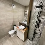 Radium Luxury Palace *