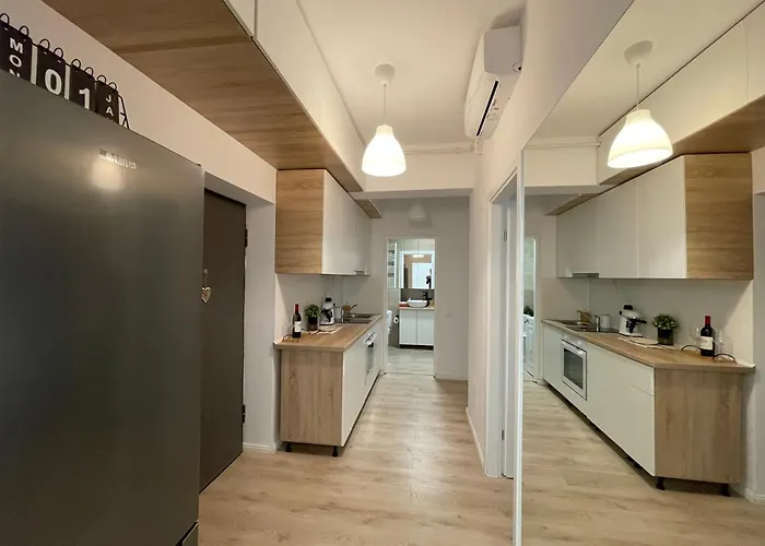 Radium Luxury Palace *